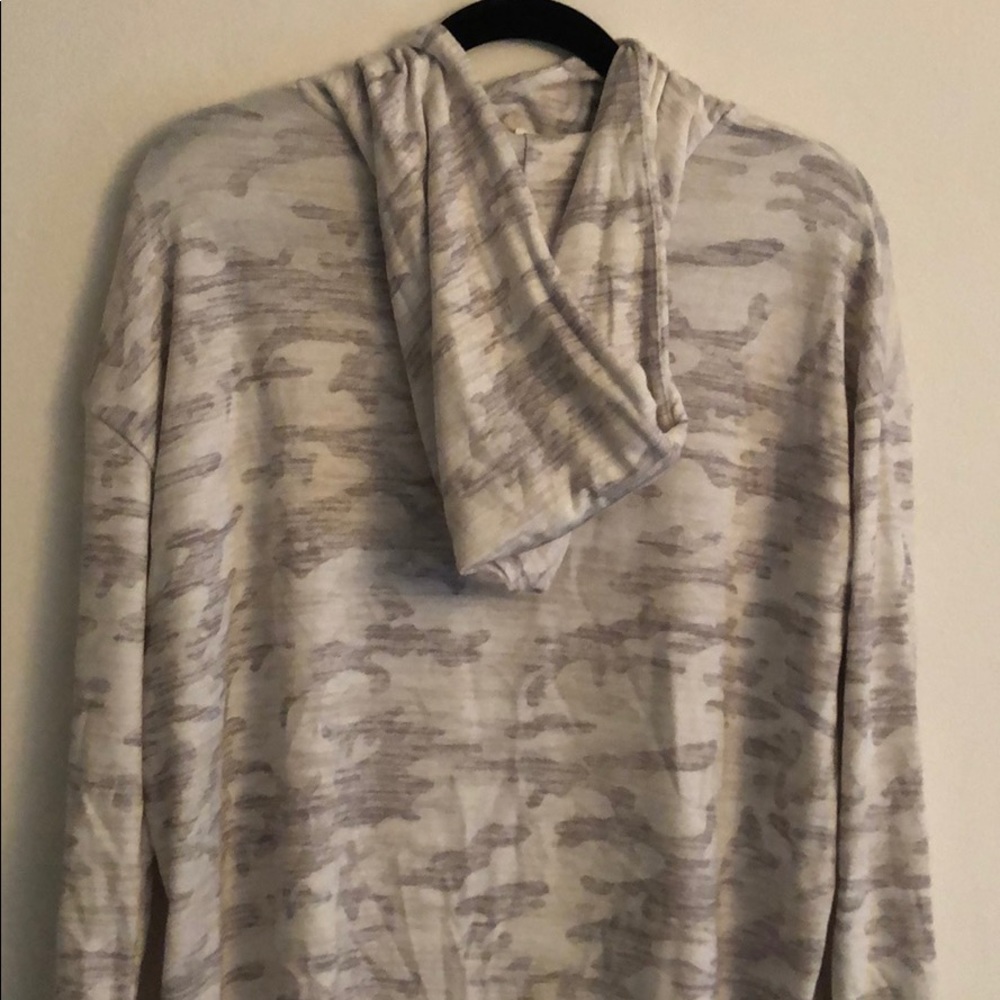 GAP SOFTSPUN HOODIE - Picture 2 of 2